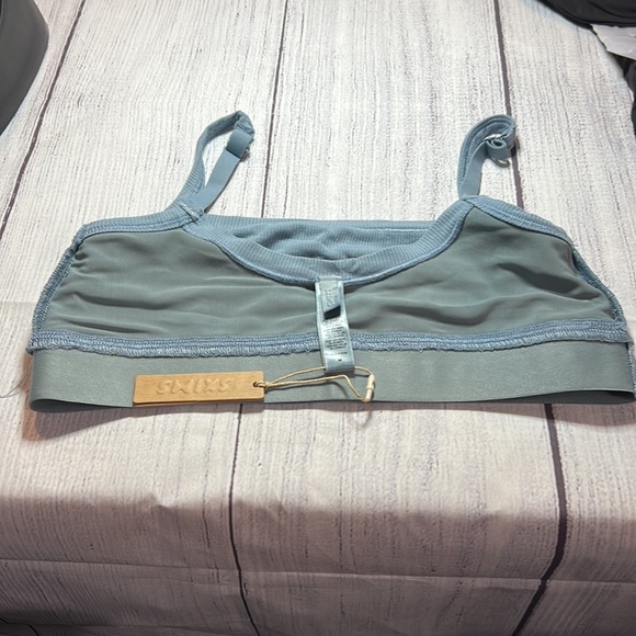 SKIMS FITS EVERYBODY SCOOP NECK BRA ARCTIC size medium new with tags - Picture 7 of 8